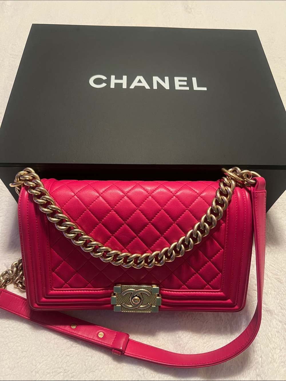 CHANEL Hot Pink Quilted Leather Shoulder Bag with Gold Chain